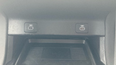 Land Rover Discovery Sport 2.0 D200 Dynamic SE 5dr Auto [5 Seat] Diesel Station Wagon